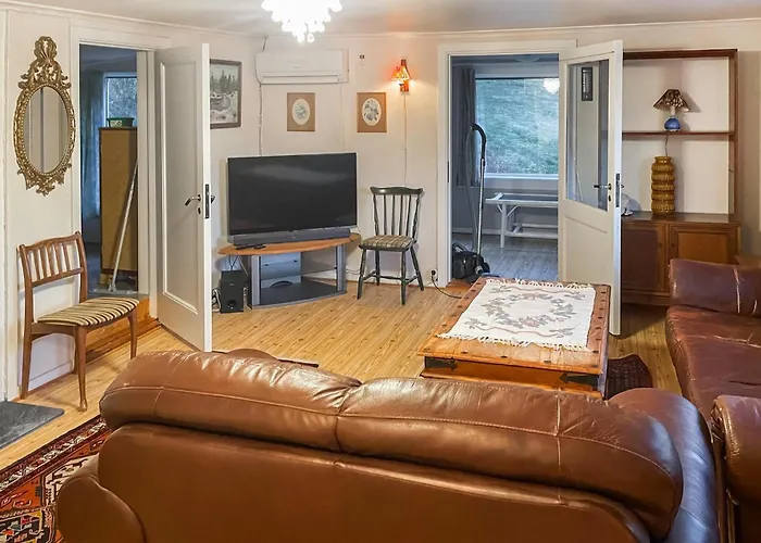 Casa vacanze 2 Bedroom Lovely In Færvik